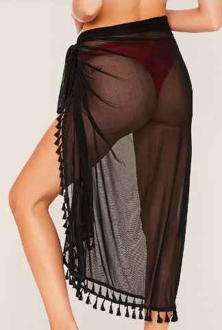 SOLID SARONG WITH TASSELS