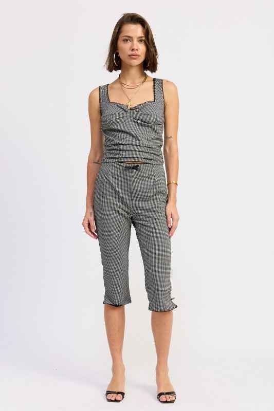 GINGHAM CAPRI PANTS WITH LACE TRIM