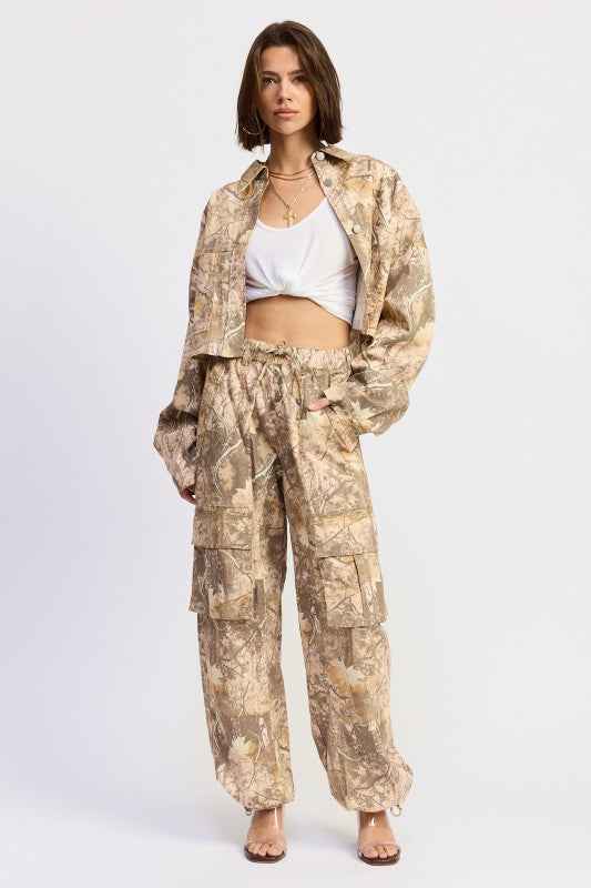 WOODLAND CAMO CARGO PANTS