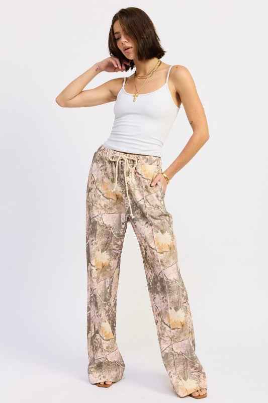 WOODLAND CAMO SWEATPANTS