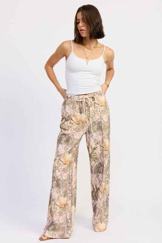 WOODLAND CAMO SWEATPANTS