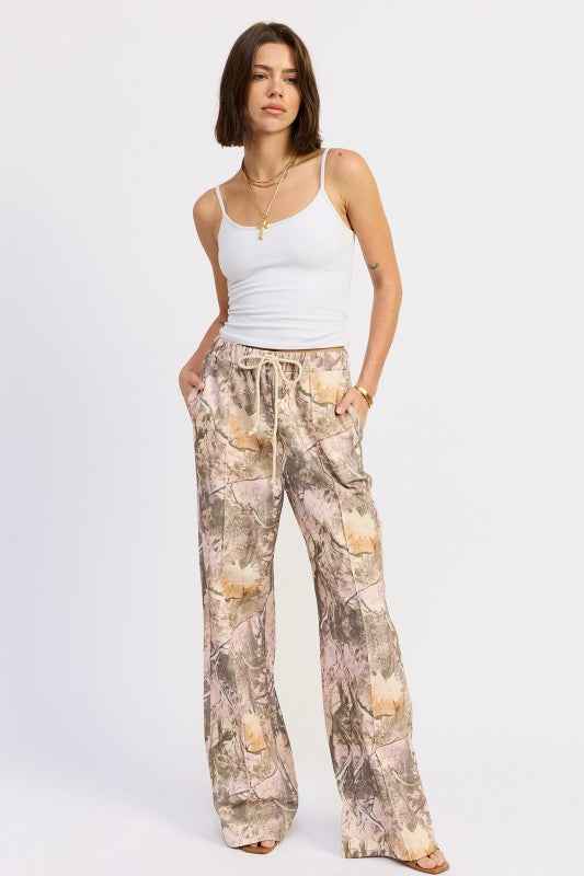 WOODLAND CAMO SWEATPANTS