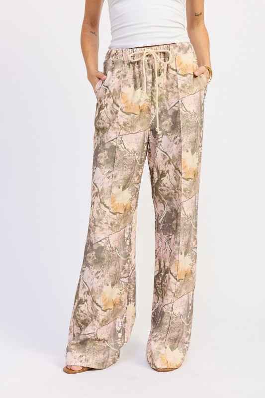 WOODLAND CAMO SWEATPANTS