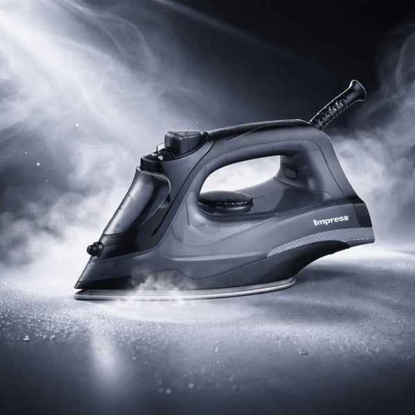 Impress Steam and Dry Iron with Spray/Burst