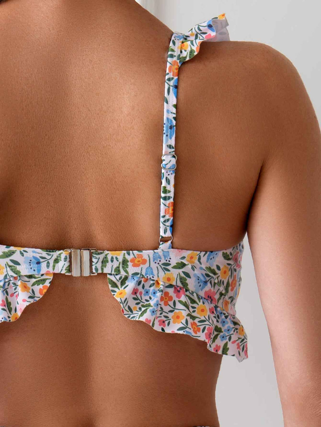 Women's Ditsy Floral Ruffle Bikini Set, V-Neck Ruffle Top & High Waist Bottom, 2 Piece Cute Swimsuit