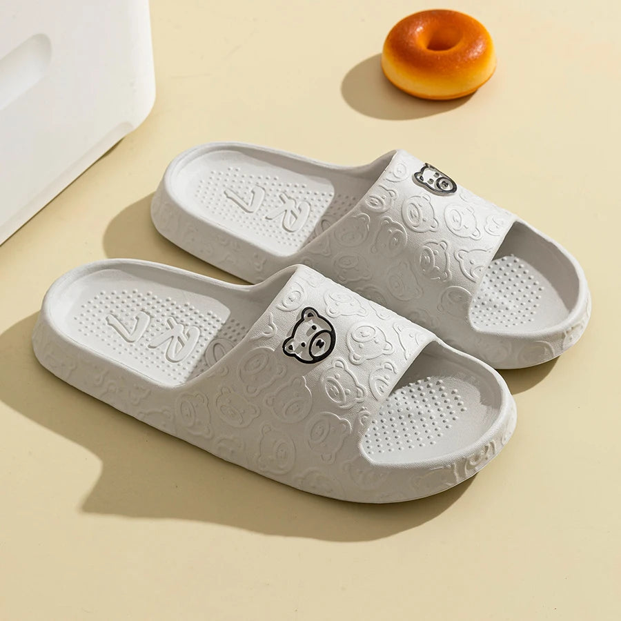 Summer Fashion Men's Slippers Printting Little Bear Sandals Indoor Bathroom Non-slip Soft Women Dormitory Casual Shoes Couple