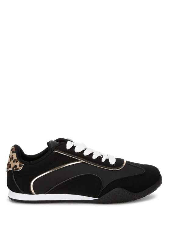 Zuccia Comfortable Lace-Up Sneakers