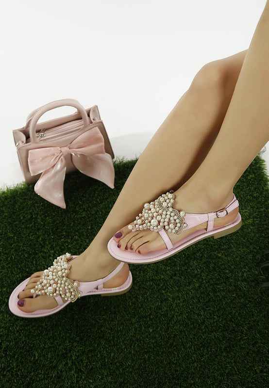 Nayasa Pin Buckle Pearls Flats