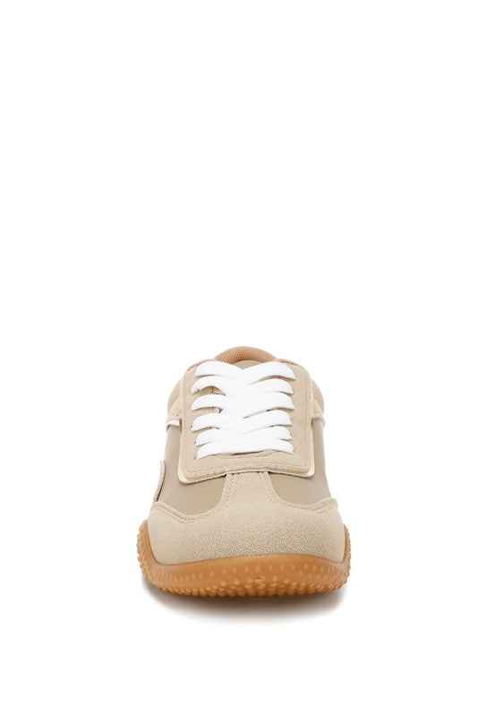 Zuccia Comfortable Lace-Up Sneakers