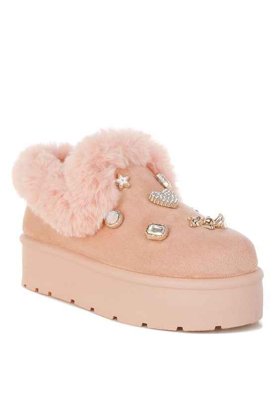 Zeta Charm Detail Slip On Snow Boots