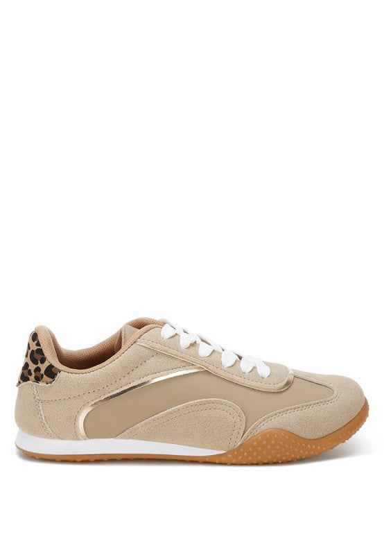 Zuccia Comfortable Lace-Up Sneakers