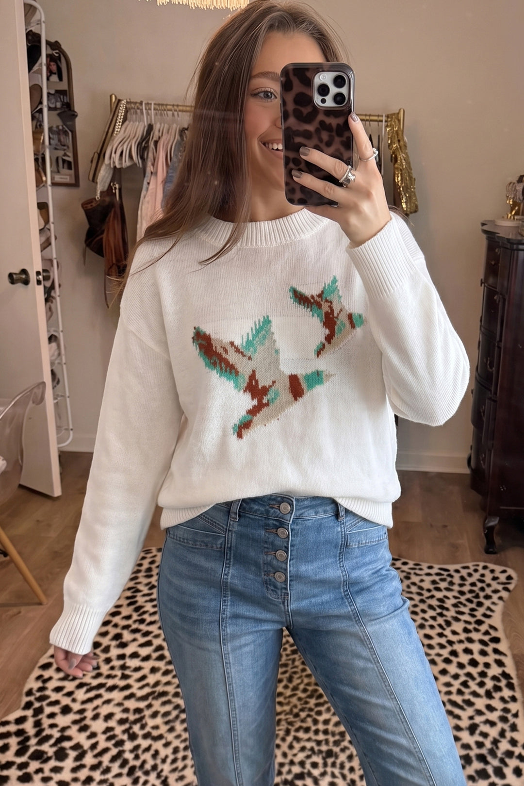 White Retro Flying Mallard Pattern Drop Shoulder Pullover Sweater Dear-Lover Dropshipping
